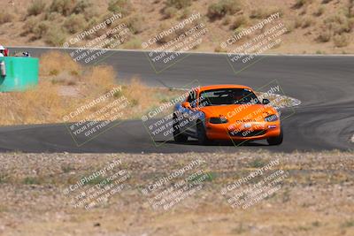 media/Jun-01-2025-CalClub SCCA (Sun) [[eae223c5dd]]/Group 5/Qualifying/